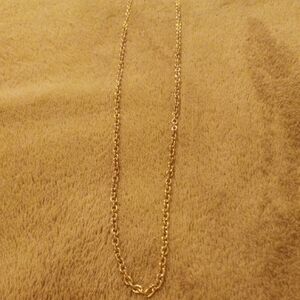 Elegant Gold Chain Necklace